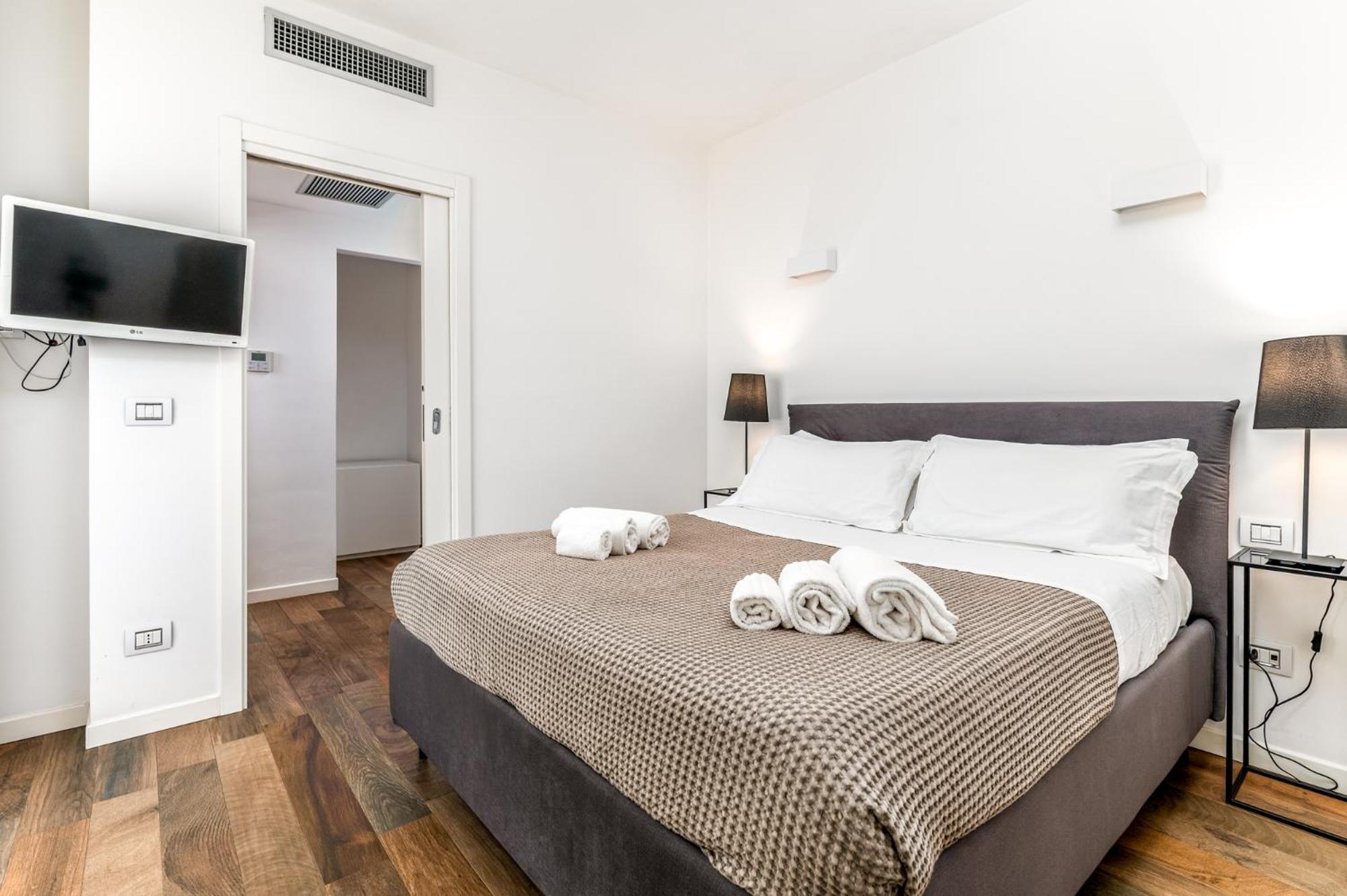 Santo Stefano Raro Rooms Collection Brindisi Exterior photo